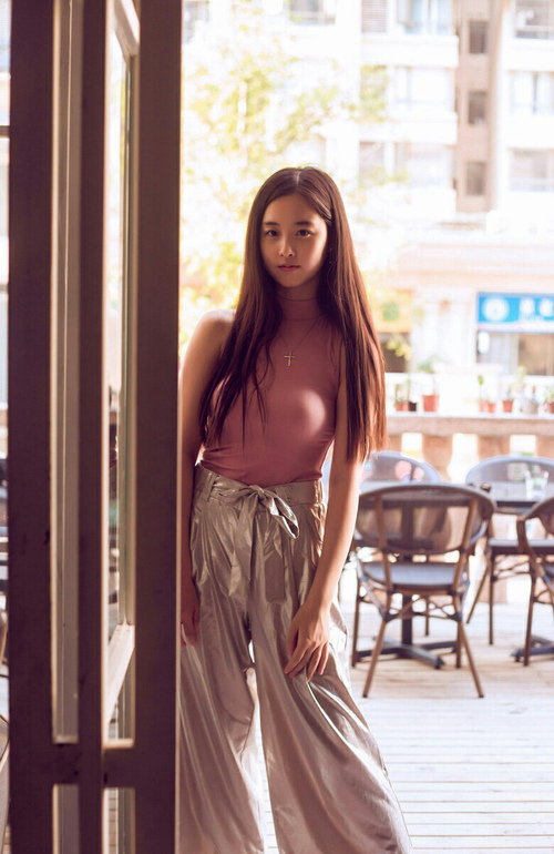 AI软硬件双强驱动,创业板指实现日线四连涨