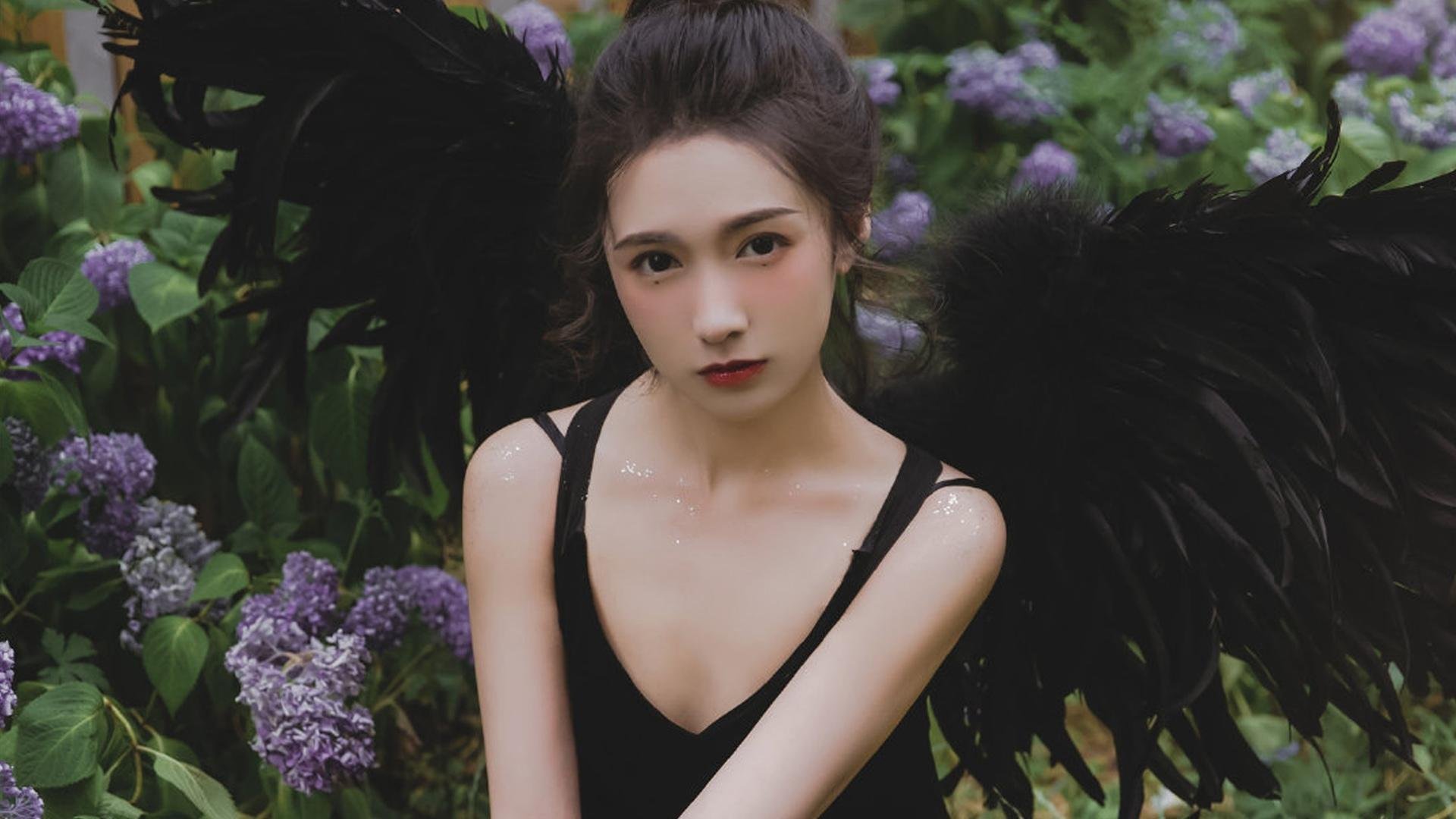 中国足球俱乐部商业运营多元化发展，中国足球俱乐部怎么盈利