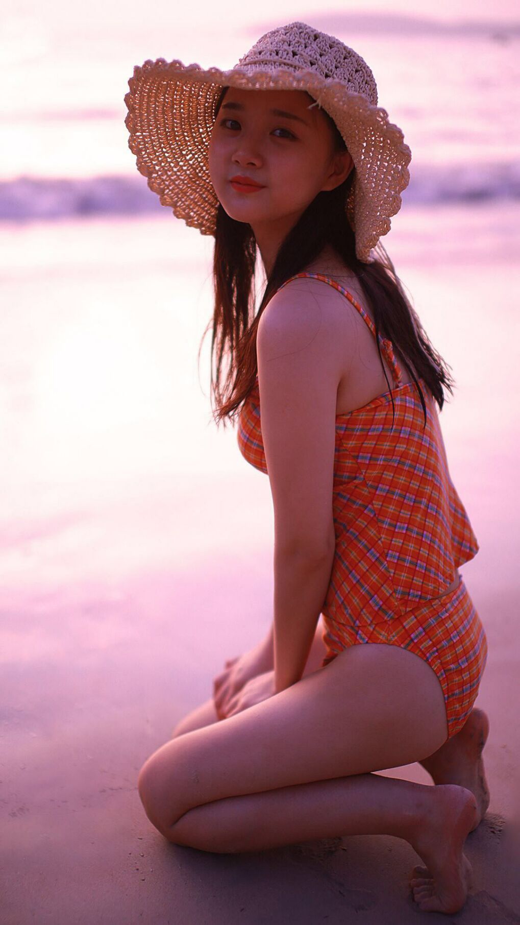 中国足球联赛监管机构政策执行与地方俱乐部合规性，中国足协监督电话